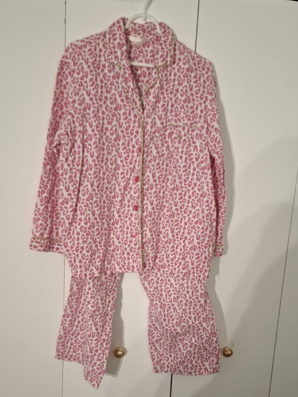 Victoria's Secret Pink Leopard-Print Pajama Set